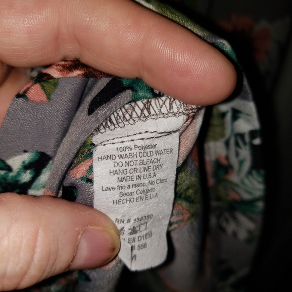 Gray floral Dress Size8 with netting sleeves - Picture 5 of 13